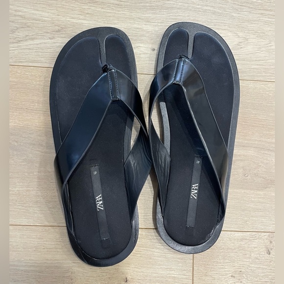 ZARA MINIMAL FLAT BLACK SANDALS Shoes Size 41 - Picture 2 of 11